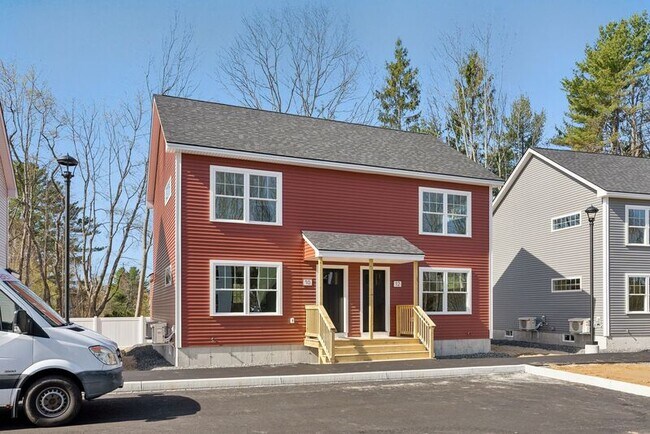 Building Photo - 13 Legacy Ln