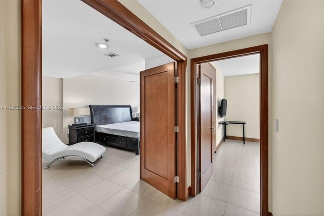 Building Photo - 110 N Federal Hwy