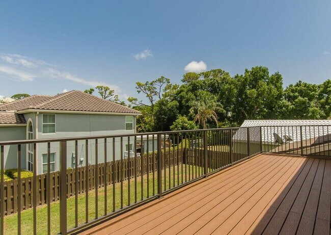 Building Photo - 9095 Indian River Run S