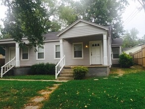 Building Photo - 615 Monroe St