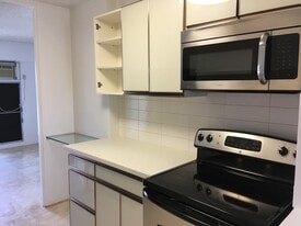 Building Photo - 1516 Ward Ave