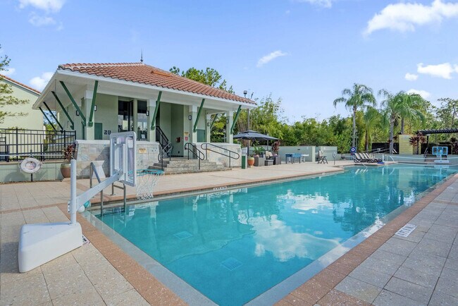 Building Photo - 14525 Damai Ln