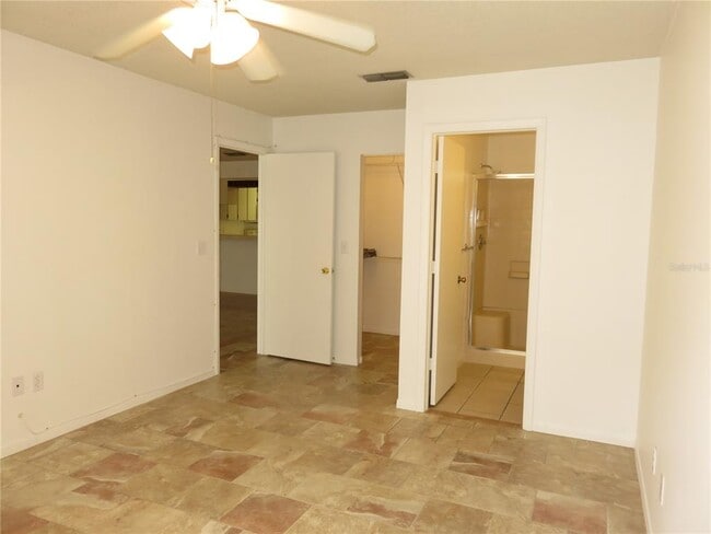 Building Photo - 4911 Sunnybrook Dr