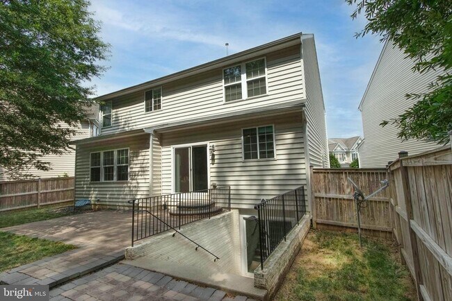 Building Photo - 4100 Presidential Hill Loop