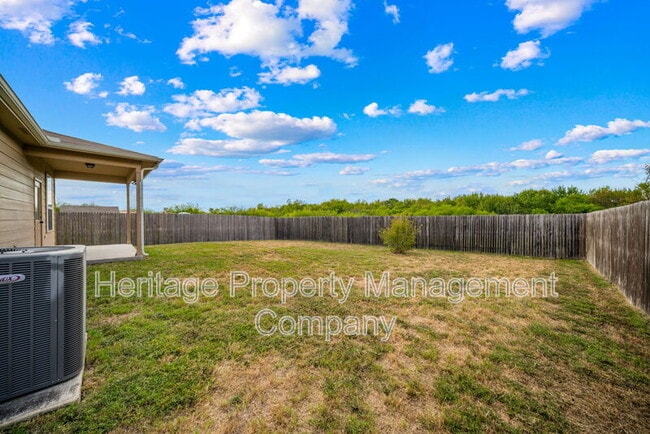 Building Photo - 9523 Bent Tree Holw
