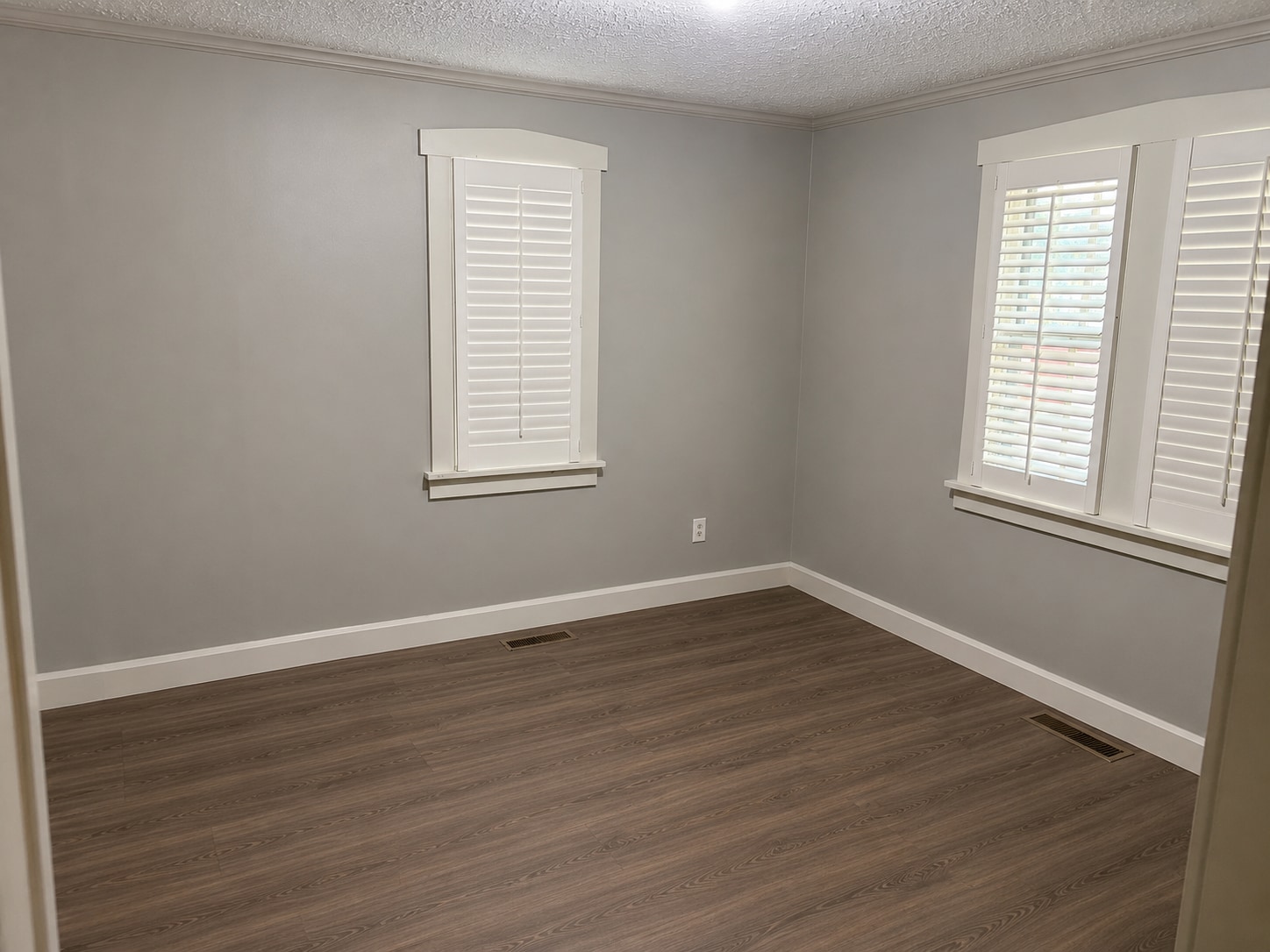 Bedroom 1 - 900 S Grant Ave