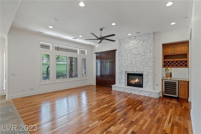 Building Photo - 1447 Foothills Village Dr