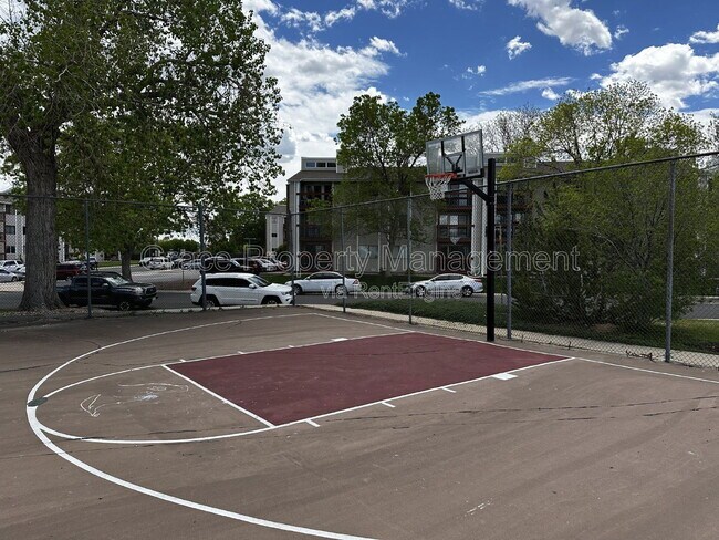 Building Photo - 2740 W 86th Ave