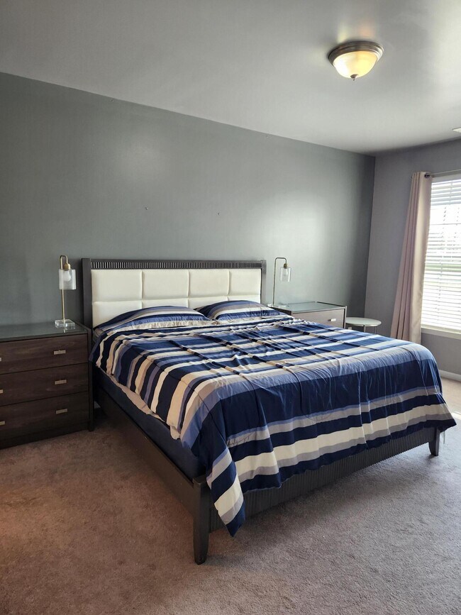 Building Photo - 23668 Northstone Village Dr