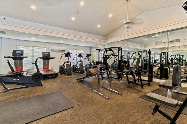 Building Photo - 11901 4th St N