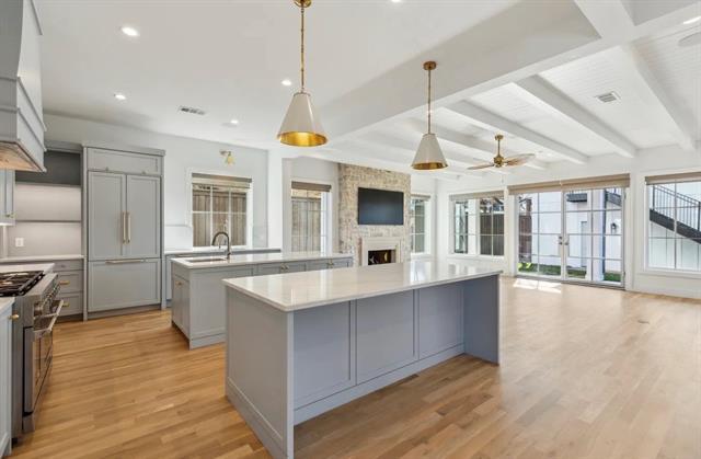 Building Photo - 5800 Goodwin Ave