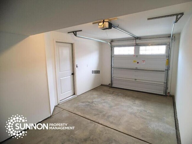 Building Photo - New Construction 3 BR & 1 Car Garage