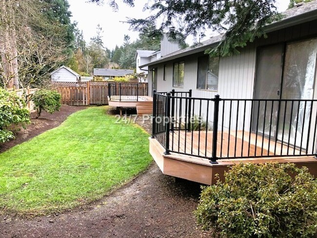 Building Photo - Charming 3BD I 2BA in Beaverton! - Price D...