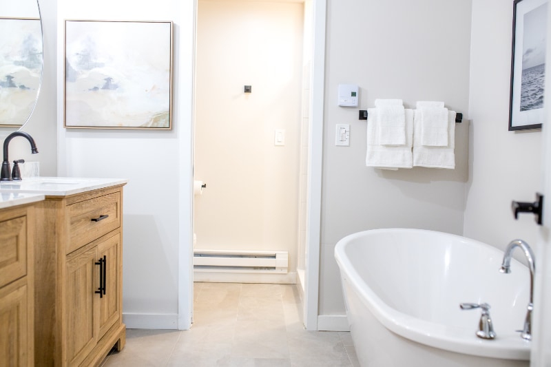 Building Photo - 271 S 3rd Ave