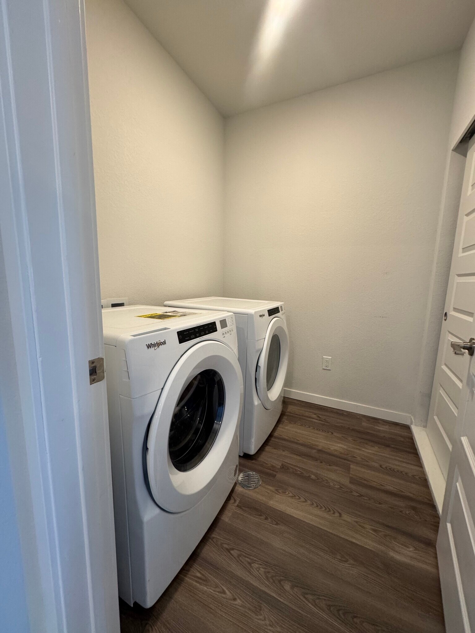 Building Photo - 487 Interlocken Blvd