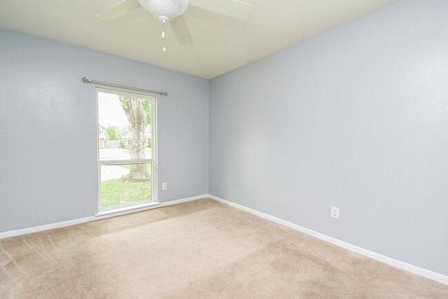 Building Photo - 14206 Ella Lee Ln