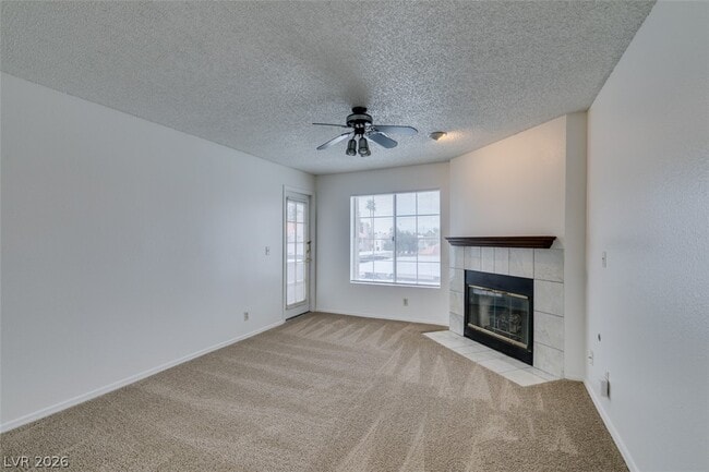 Building Photo - 1375 E Hacienda Ave