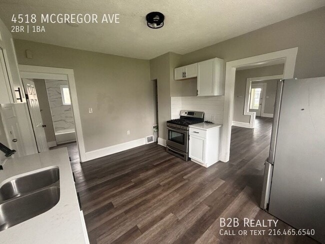 Building Photo - 4518 McGregor Ave