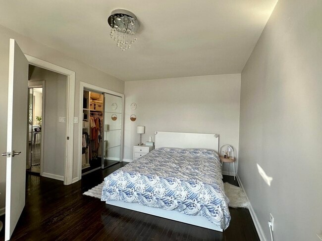 Building Photo - 8650 BLVD E