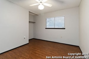 Building Photo - 7960 Splintered Oak