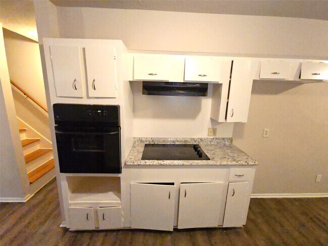 Building Photo - 5607 Grace Point Ln