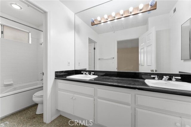 Building Photo - 451 S Oakland Ave