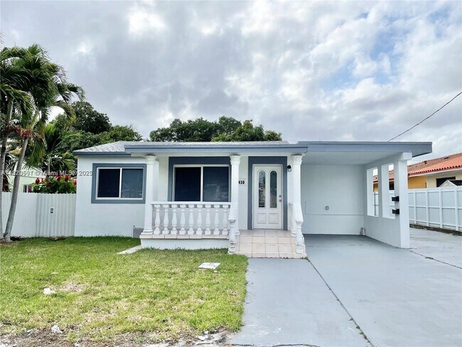 Building Photo - 430 NW 51st Ave