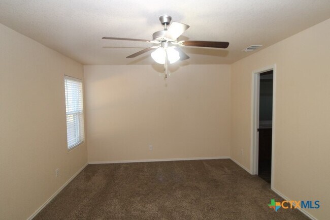 Building Photo - 5000 Imperial Eagle Dr