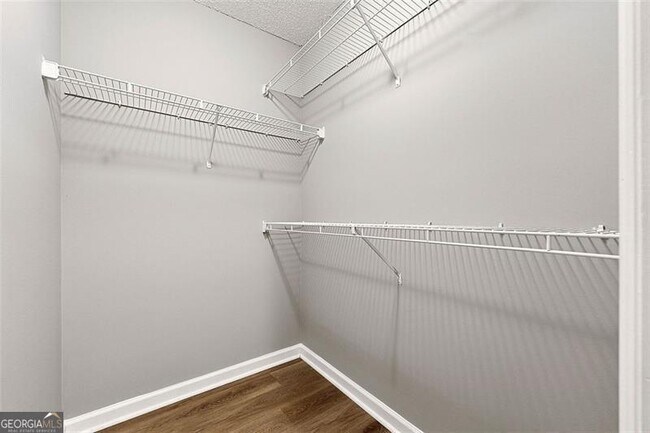 Building Photo - 1250 Mountain Springs Dr