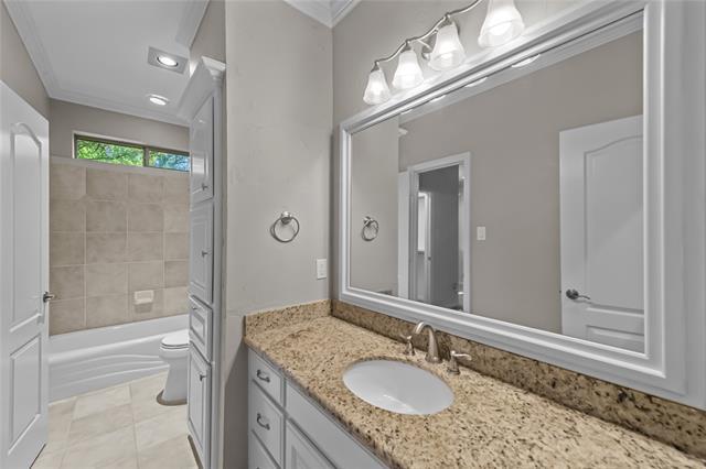 Building Photo - 1303 Eagle Bend Drive