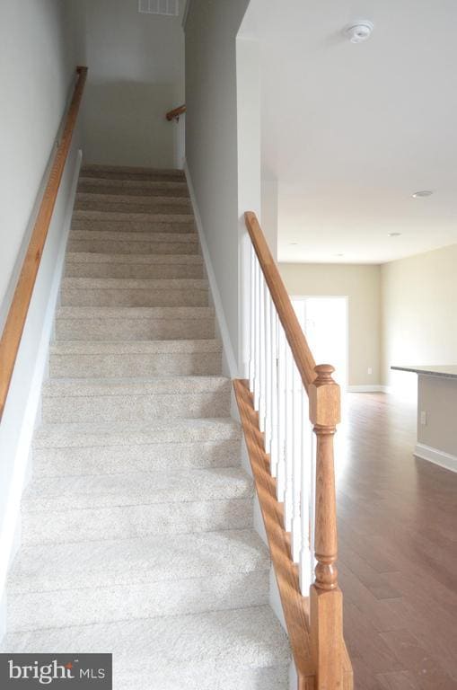 Building Photo - 1503 Hights Farm Rd S