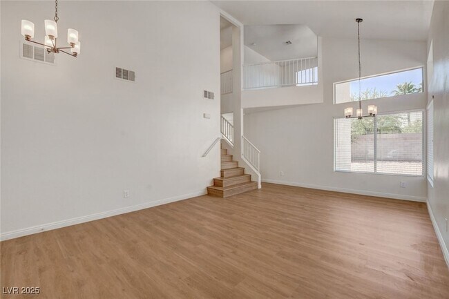 Building Photo - 1441 Iron Springs Dr