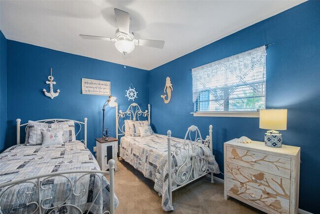 Building Photo - 103 Jean Lafitte Cove