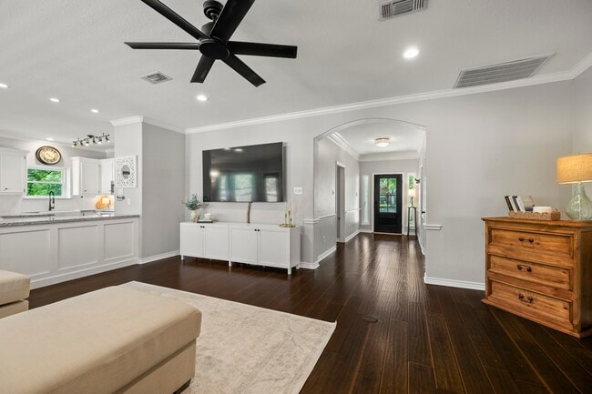 Building Photo - 5178 Lazy Ln