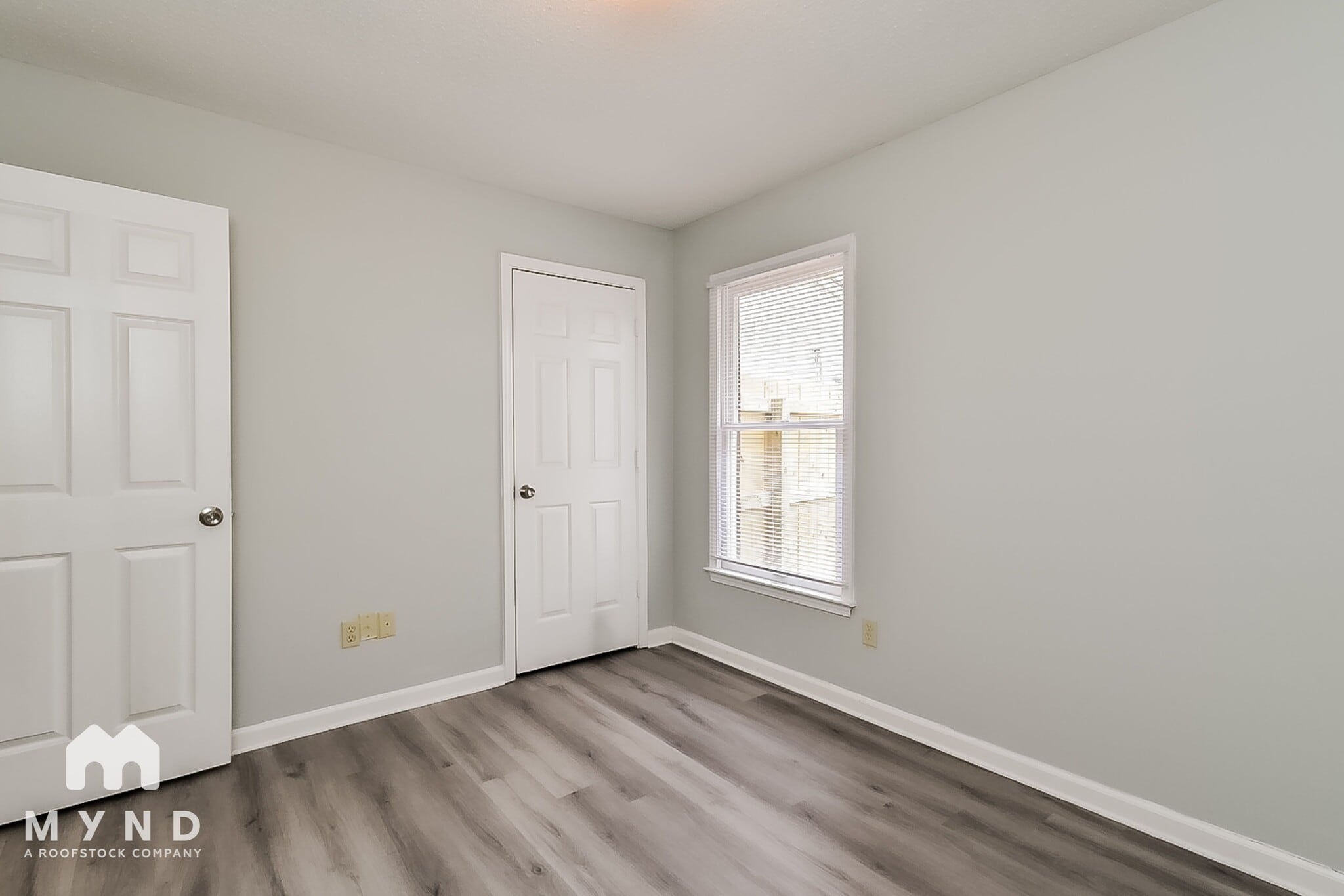 Building Photo - 4132 Cohasset Cove