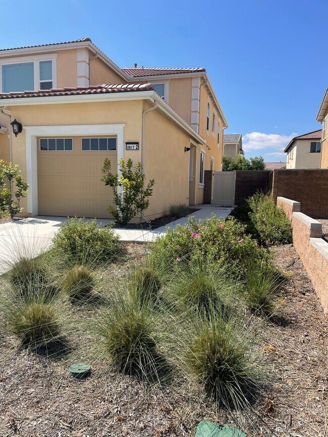 Building Photo - 26389 Valencia Wy