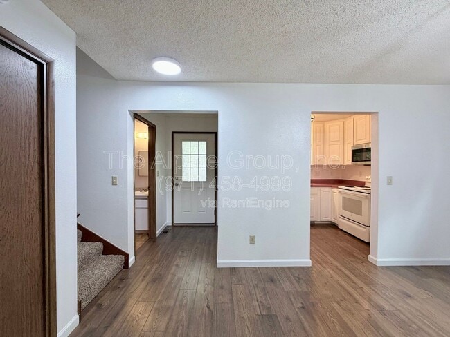 Building Photo - 5462 SW Murray Blvd