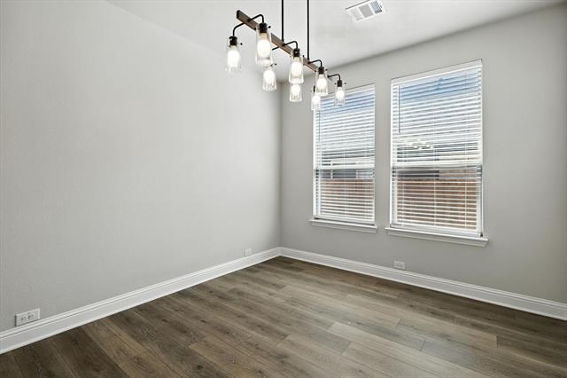 Building Photo - 2605 Thornhill Ln