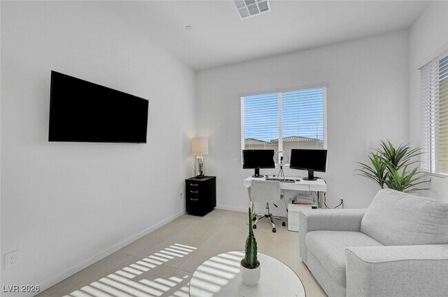 Building Photo - 10851 Mila Lndg Ave