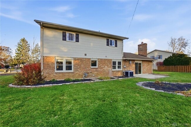 Building Photo - 5336 Red Coach Rd