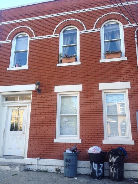 Primary Photo - 1141 50th St