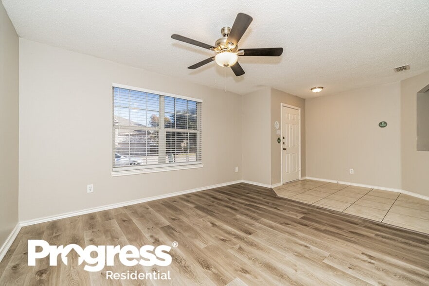 Building Photo - 1221 Cathey St