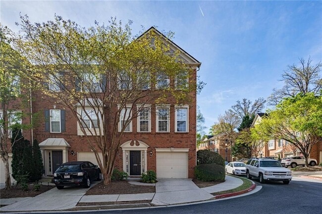 Building Photo - 2302 Towneheights Terrace SE