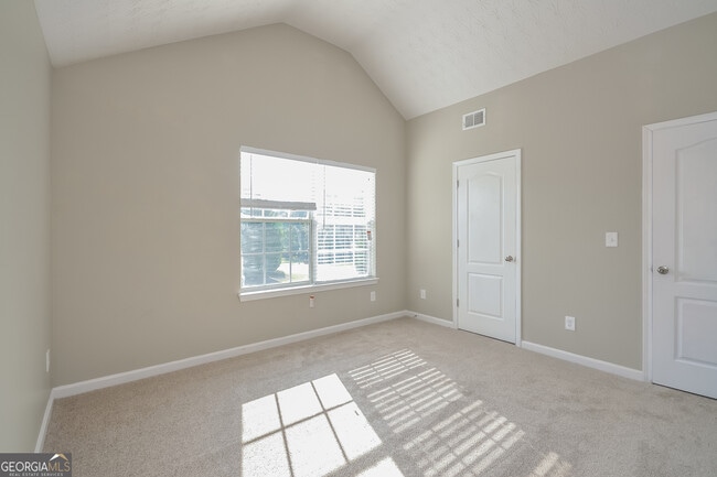 Building Photo - 7641 Garnet Dr