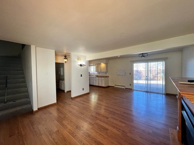 Building Photo - 3808 Tyler St