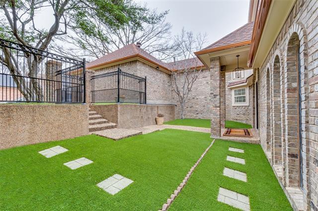 Building Photo - 9130 Valley Chapel Ln