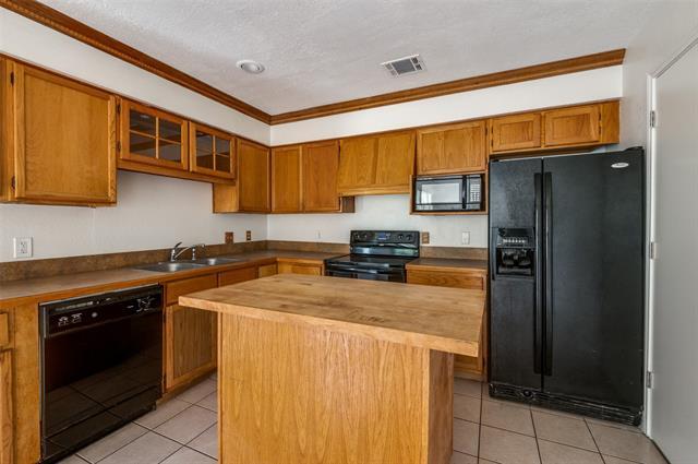 Building Photo - 224 Iberis Dr
