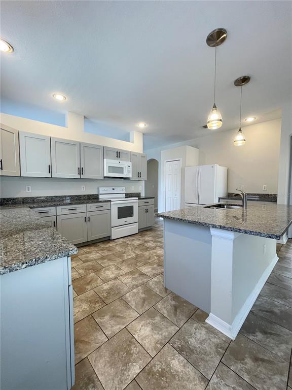 Building Photo - 3009 Clover Blossom Cir