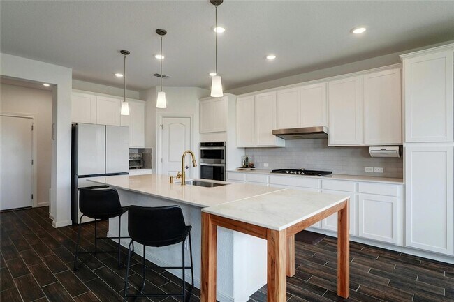 Building Photo - 401 Georgia Lace Trail