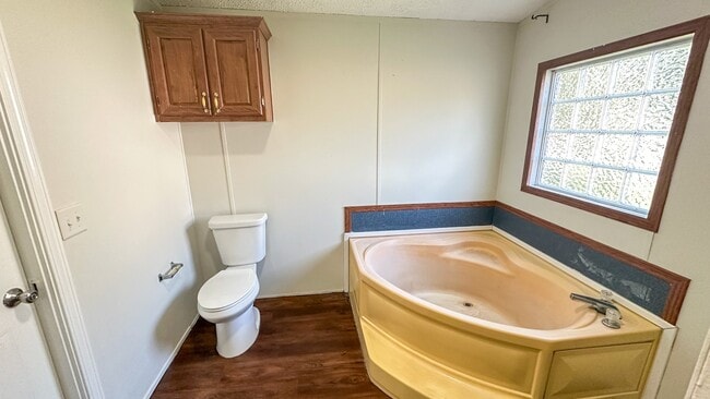 Building Photo - 16487 Brittany Way